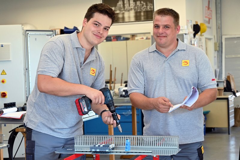 Titelbild zur Veranstaltung Bildungsdialog im Elektrohandwerk
