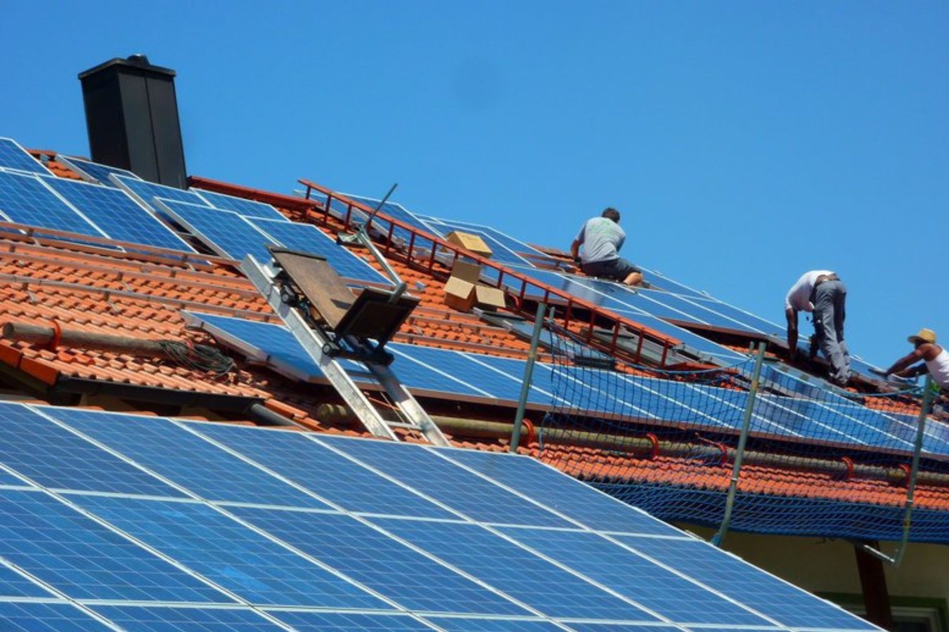 Titelbild zur Veranstaltung E-Check für PV-Anlagen & Batteriespeicher